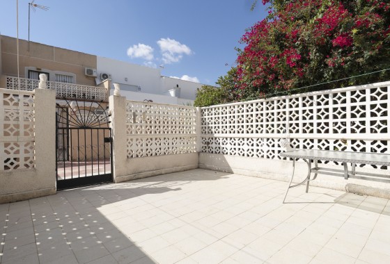 Revente - Maison mitoyenne - Torrevieja