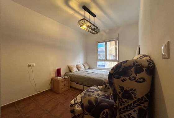 Segunda Mano - Apartamento - Torrevieja - Acequion