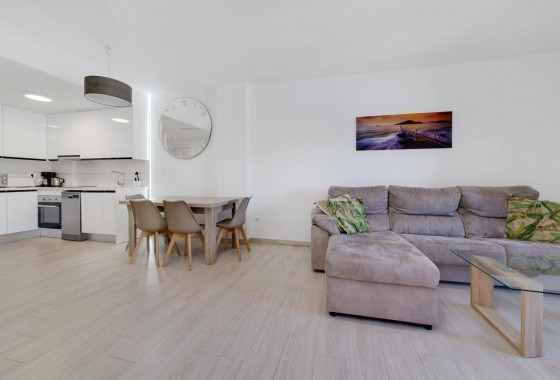 Segunda Mano - Apartamento - Torrevieja - La Mata pueblo
