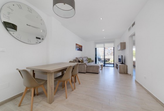 Segunda Mano - Apartamento - Torrevieja - La Mata pueblo