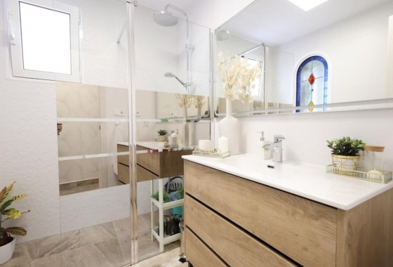 Revente - Villa - San Miguel de Salinas - Las filipinas