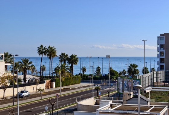 Resale - Apartment - Mil Palmeras