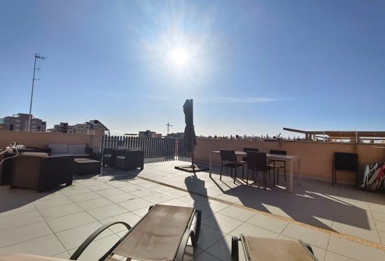 Resale - Apartment - Mil Palmeras