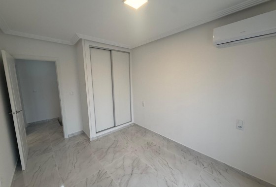 Revente - Duplex - Torrevieja - Aguas nuevas 1