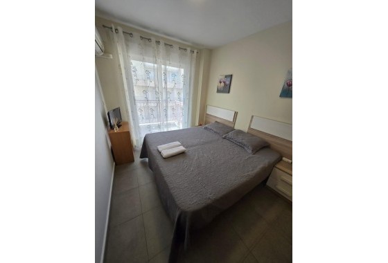 Resale - Apartment - Torrevieja - torrevieja