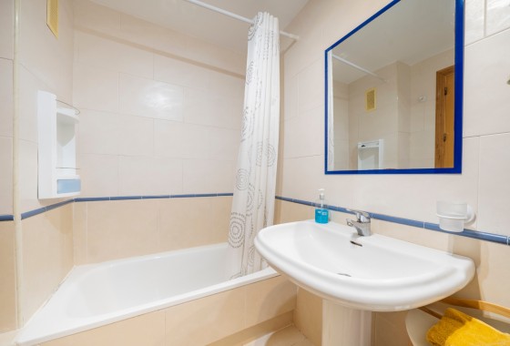 Resale - Apartment - Torrevieja