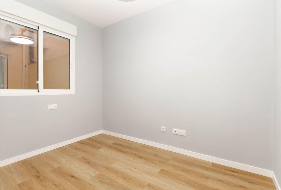 Revente - Appartement - Torrevieja - La Mata pueblo