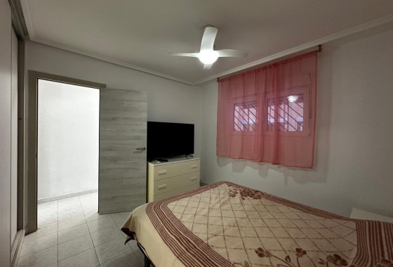 Segunda Mano - Apartamento - Torrevieja - torrevieja