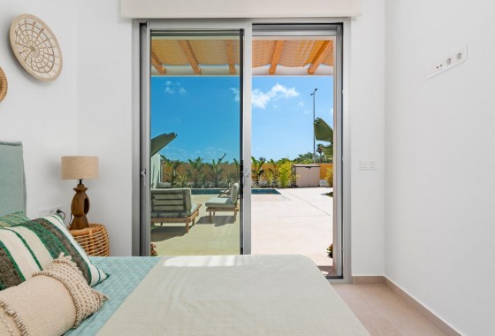 Obra nueva - Chalet - Benijofar - Centro