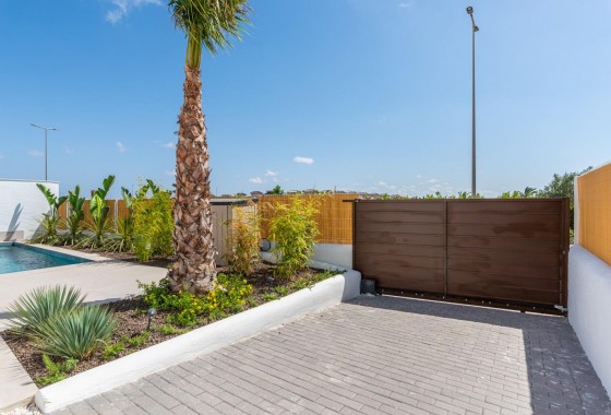 Obra nueva - Chalet - Benijofar - Centro