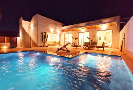 Obra nueva - Chalet - Benijofar - Centro