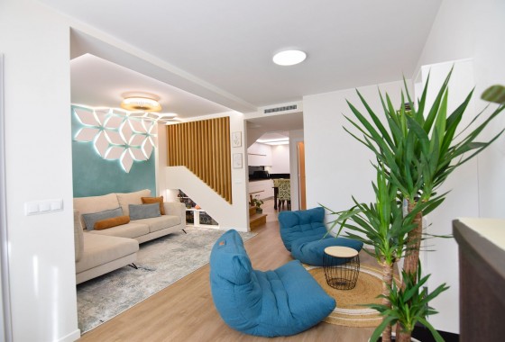 Revente - Maison de ville - Orihuela Costa - La Florida