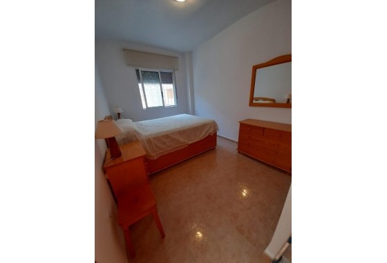 Resale - Apartment - Torrevieja - Centro
