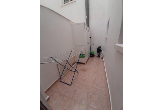 Resale - Apartment - Torrevieja - Centro