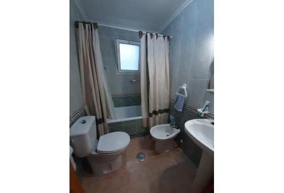 Resale - Apartment - Torrevieja - Centro