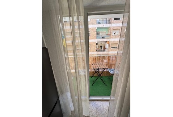 Revente - Appartement - Alicante - Carolinas altas