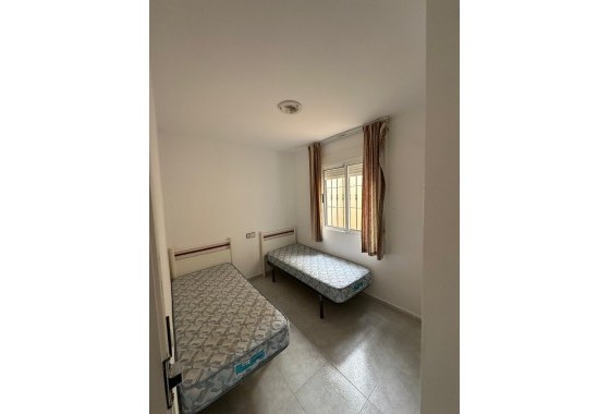 Resale - Bungalow - Torrevieja - torrevieja