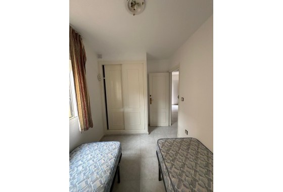 Resale - Bungalow - Torrevieja - torrevieja