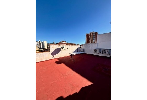Revente - Appartement - Benidorm - Colonia Madrid