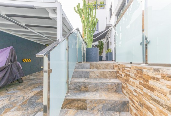 Revente - Villa - Orihuela Costa - Lomas de Cabo Roig