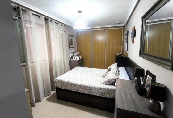 Resale - Apartment - Torrevieja - torrevieja