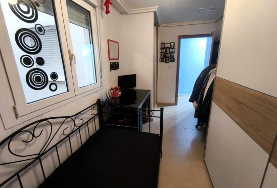 Resale - Apartment - Torrevieja - torrevieja
