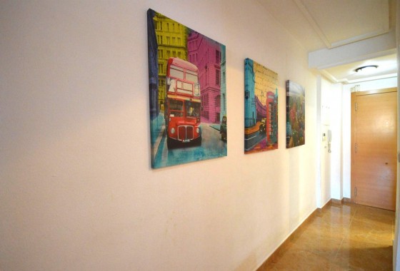 Revente - Appartement - Torrevieja - Centro