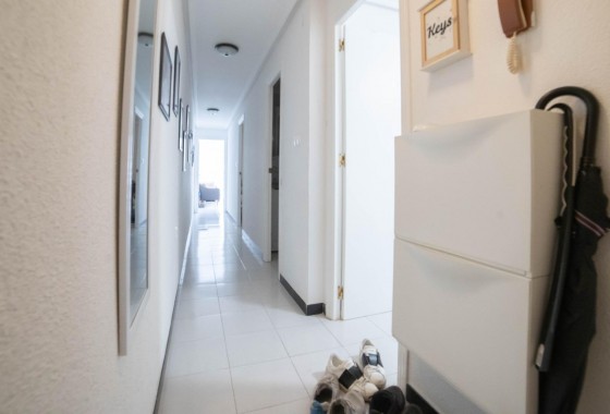 Revente - Appartement - Torrevieja - La Mata pueblo