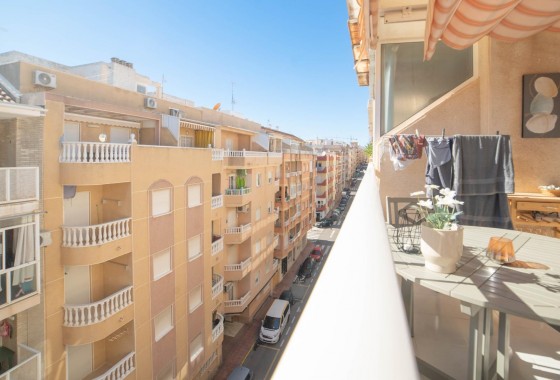 Revente - Appartement - Torrevieja - La Mata pueblo