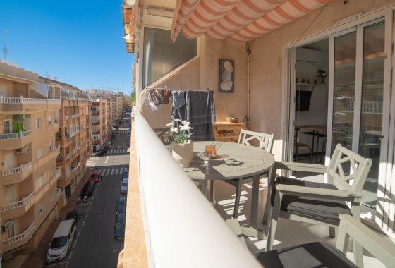 Revente - Appartement - Torrevieja - La Mata pueblo