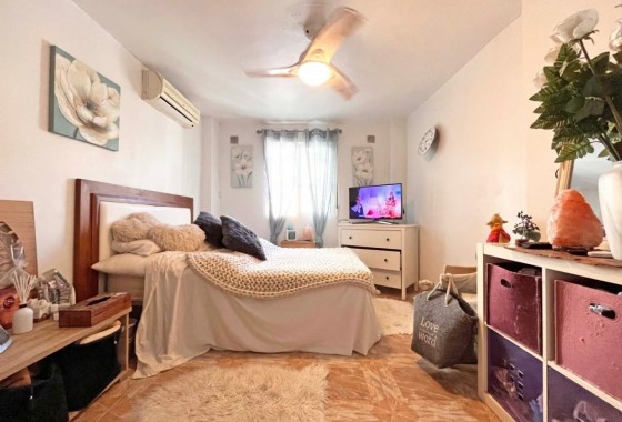 Revente - Villa - Orihuela Costa - La Zenia