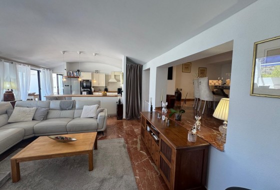 Resale - Apartment - Las Ramblas