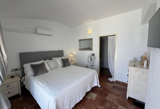 Resale - Apartment - Las Ramblas