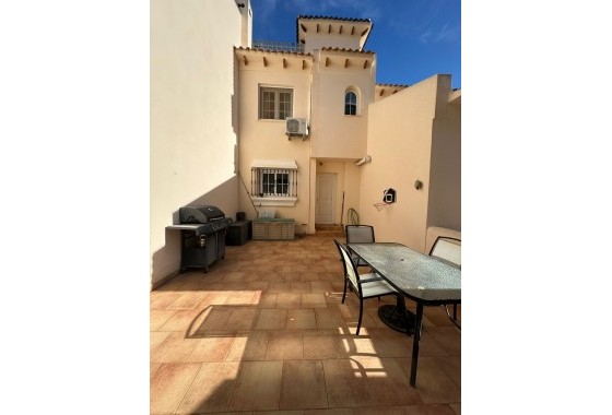 Resale - Townhouse - Las Ramblas