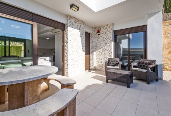 Resale - Detached Villa - Algorfa