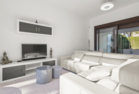 Resale - Detached Villa - Algorfa