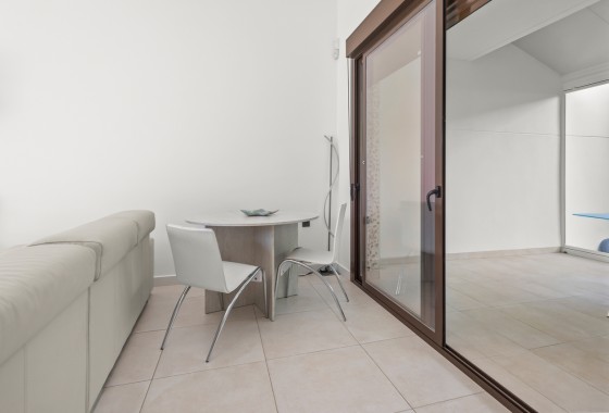 Resale - Detached Villa - Algorfa