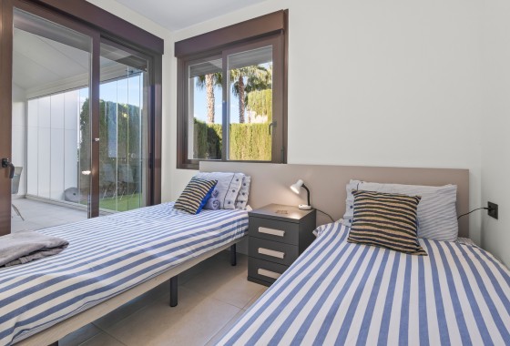 Resale - Detached Villa - Algorfa