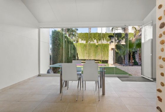 Resale - Detached Villa - Algorfa