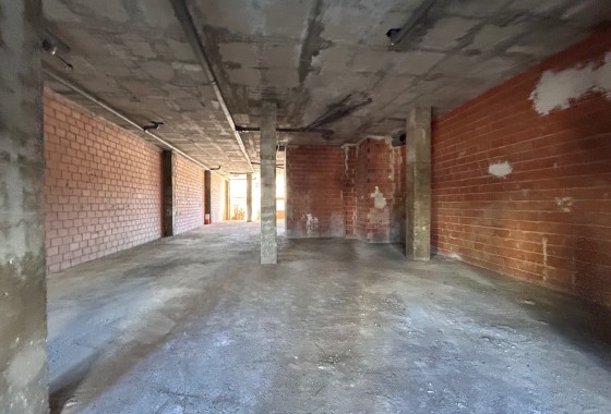 Segunda Mano - Local - Jacarilla