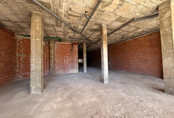 Segunda Mano - Local - Jacarilla