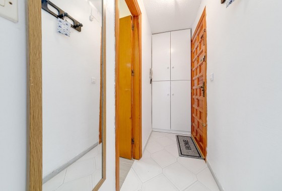 Resale - Apartment - Torrevieja - torrevieja