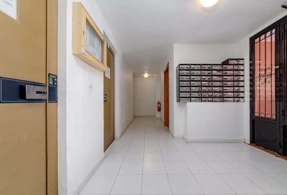 Resale - Apartment - Torrevieja - torrevieja