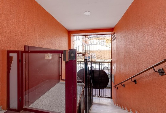 Resale - Apartment - Torrevieja - torrevieja