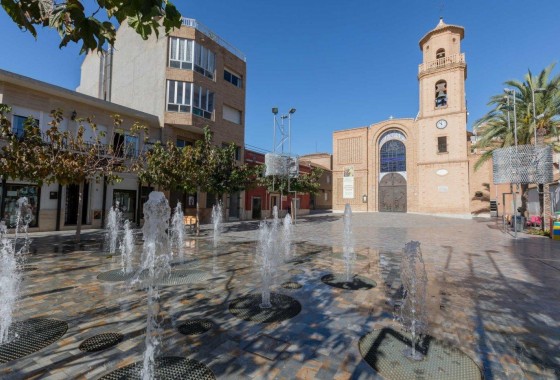 Obra nueva - Chalet - Pilar de la Horadada