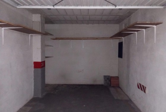 Revente - Garage - Torrevieja - Estacion de autobuses