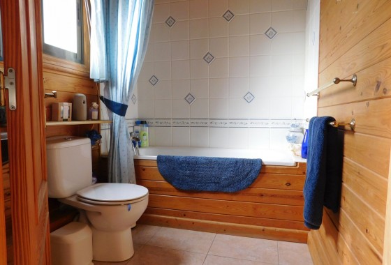 Resale - Finca / Country Property - Torremendo