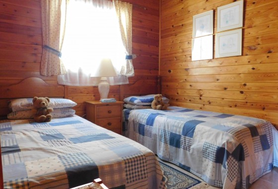 Resale - Finca / Country Property - Torremendo