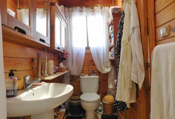 Resale - Finca / Country Property - Torremendo