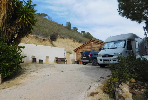 Resale - Finca / Country Property - Torremendo